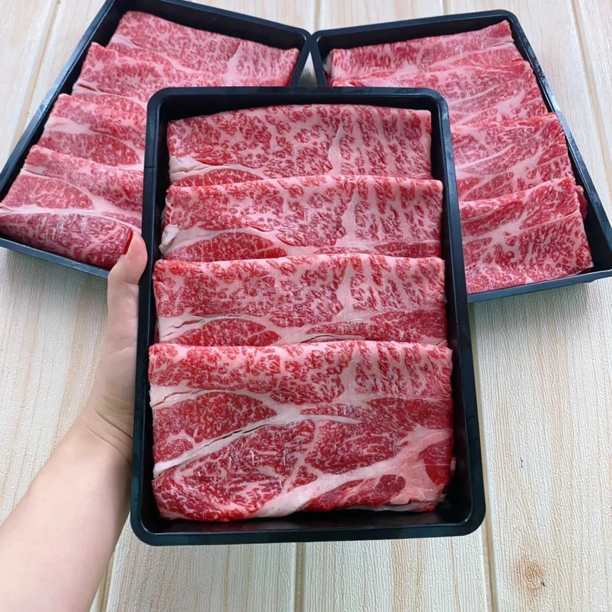 Wagyu Nagasaki Chuck Roll A4 - Image 5