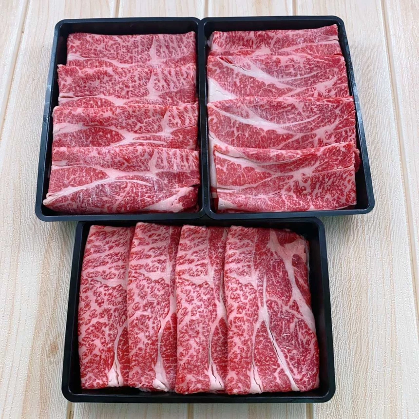 Wagyu Nagasaki Chuck Roll A4 - Image 4