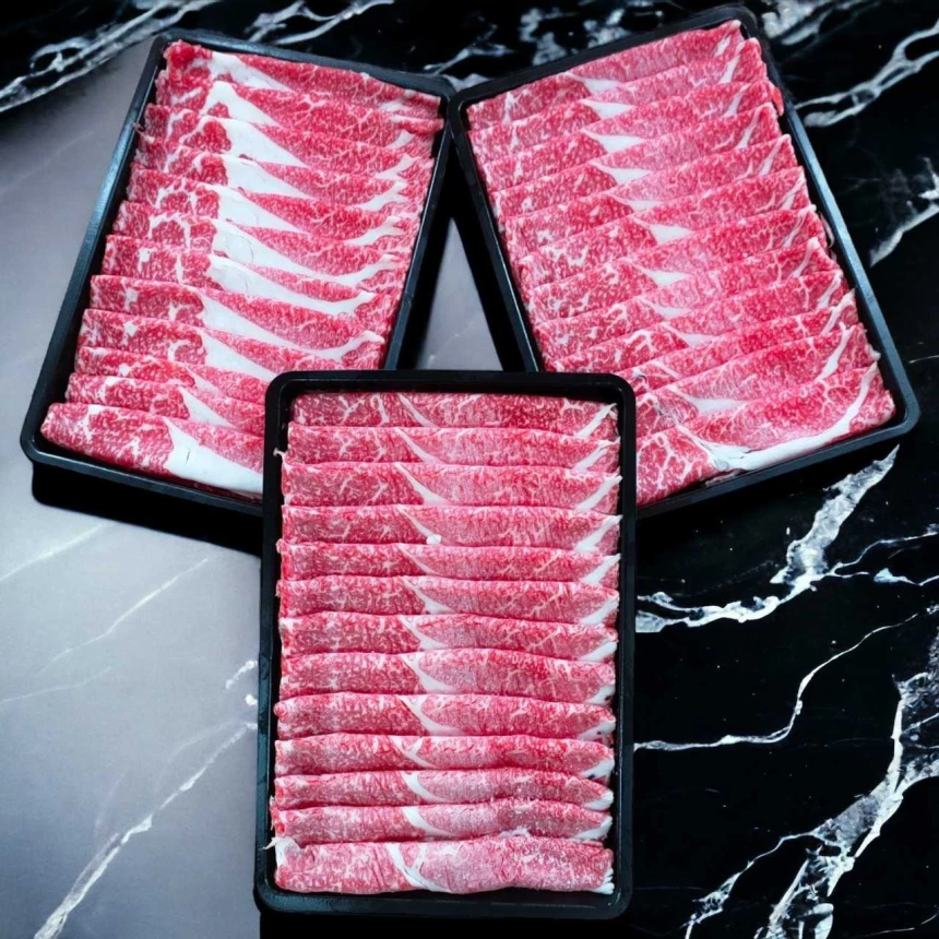 Wagyu Nagasaki Chuck Roll A4 - Image 2