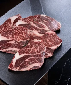 Alternative view of Australia Wagyu Chuck Roll Mb4-5 (cut steak)